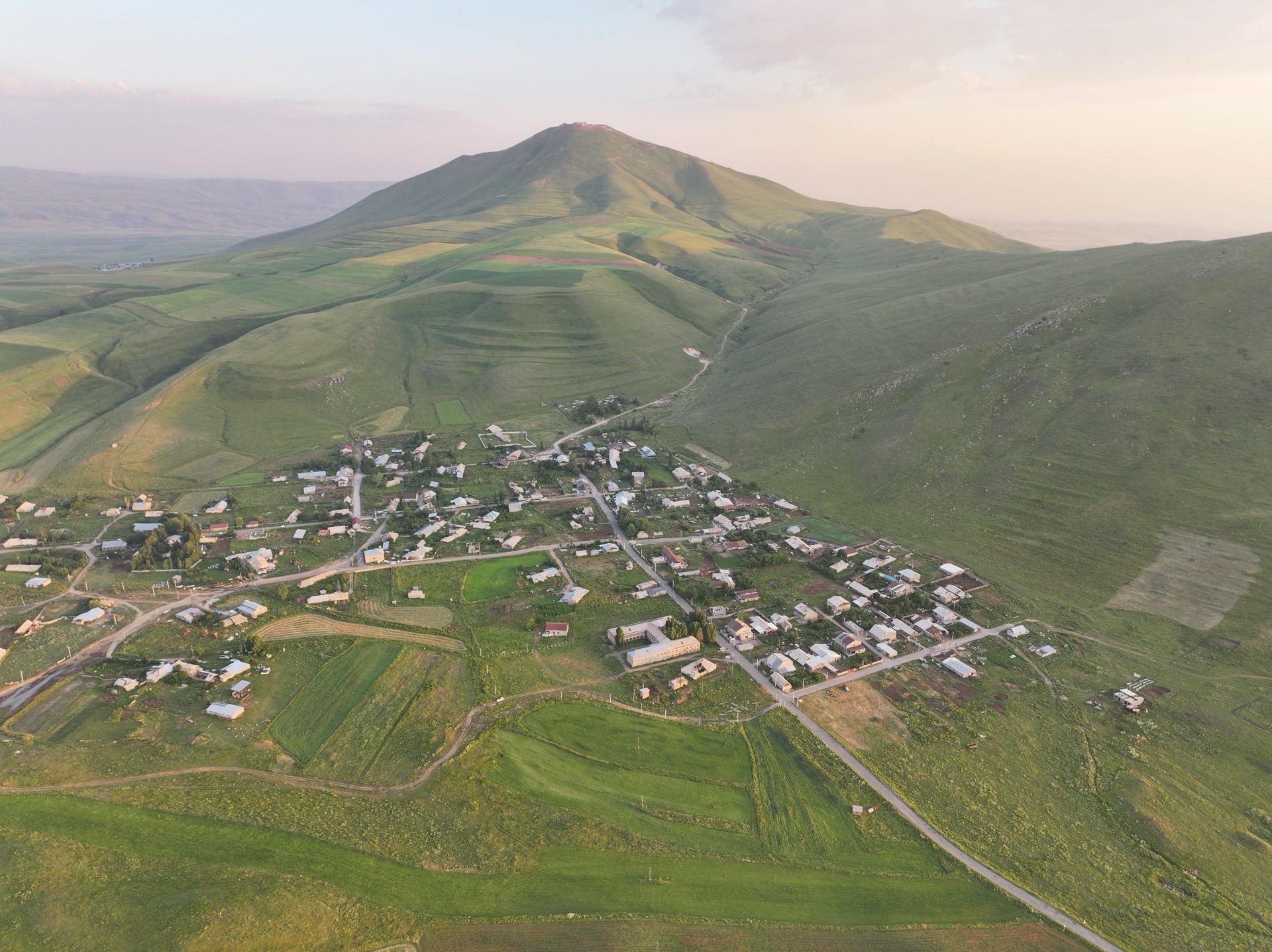 Հատիս գյուղ Կոտայքի մարզ — Prime Realty անշարժ գույք